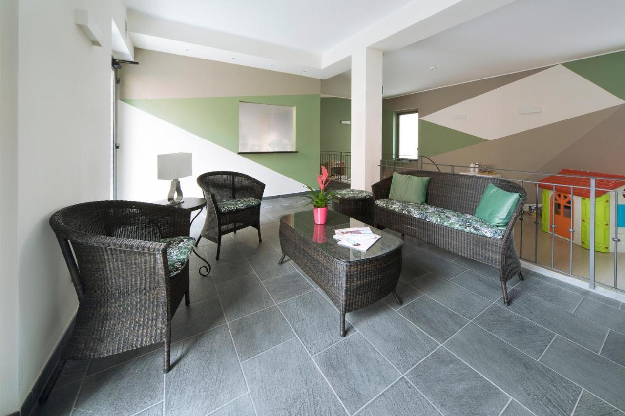 Hotel Residence Laigueglia Free Parking Exterior foto