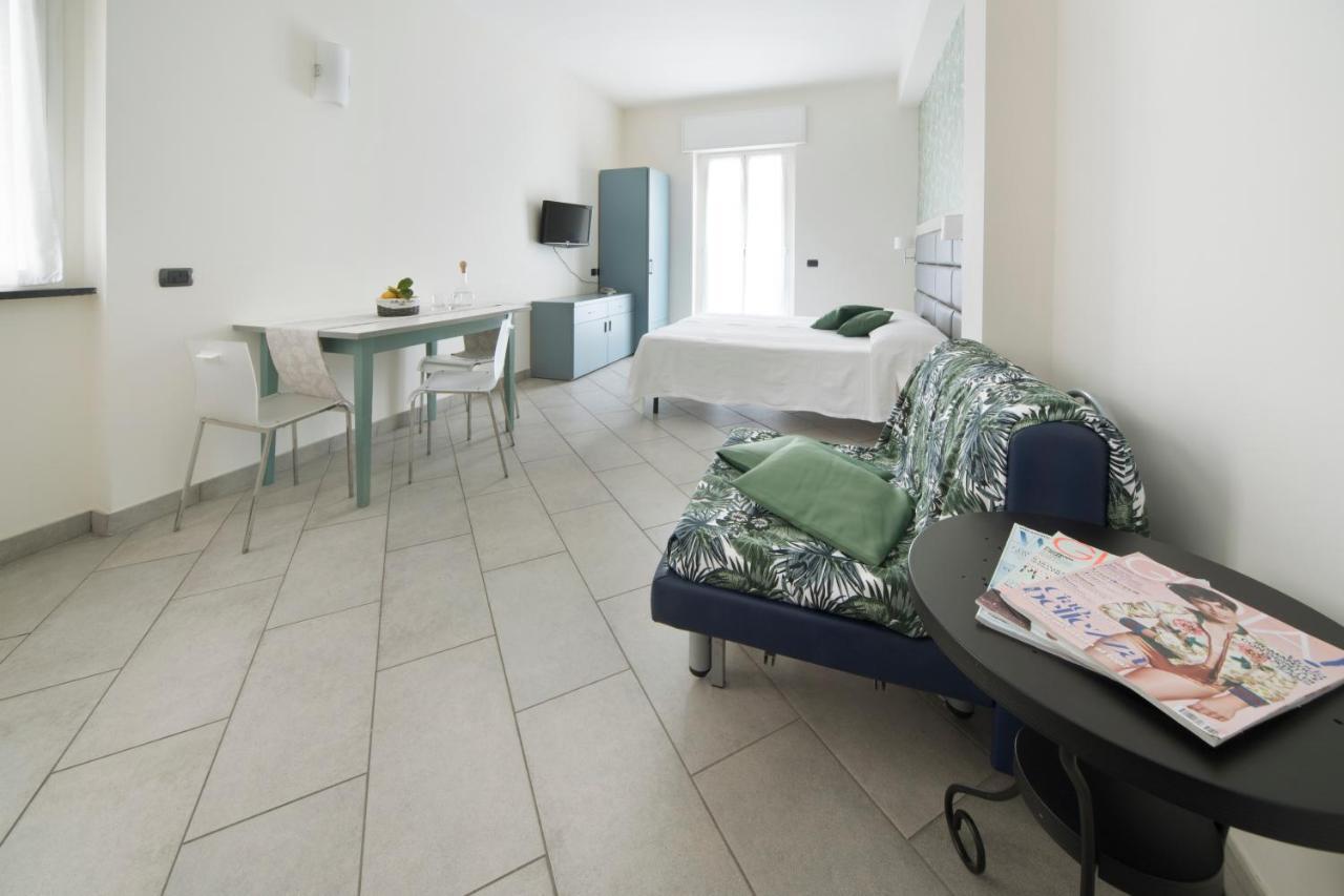Hotel Residence Laigueglia Free Parking Exterior foto